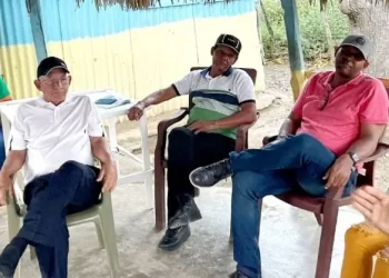 Empresario Bernardo Alemán donó terreno para construcción de cancha en Villa Vásquez