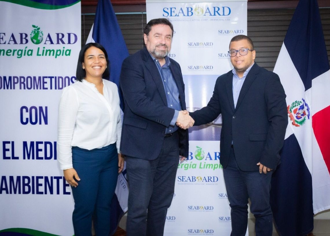SEABOARD y la Red Ambiental de Universidades firman acuerdo de cooperación para la sostenibilidad del río Ozama