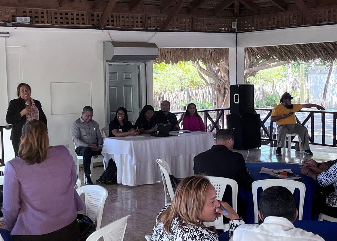 Socialización Sobre la Implementación de Modelo CAF