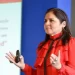 “Nunca te vincules en una relación con alguien que esté por debajo de ti socialmente», dice Tania Báez