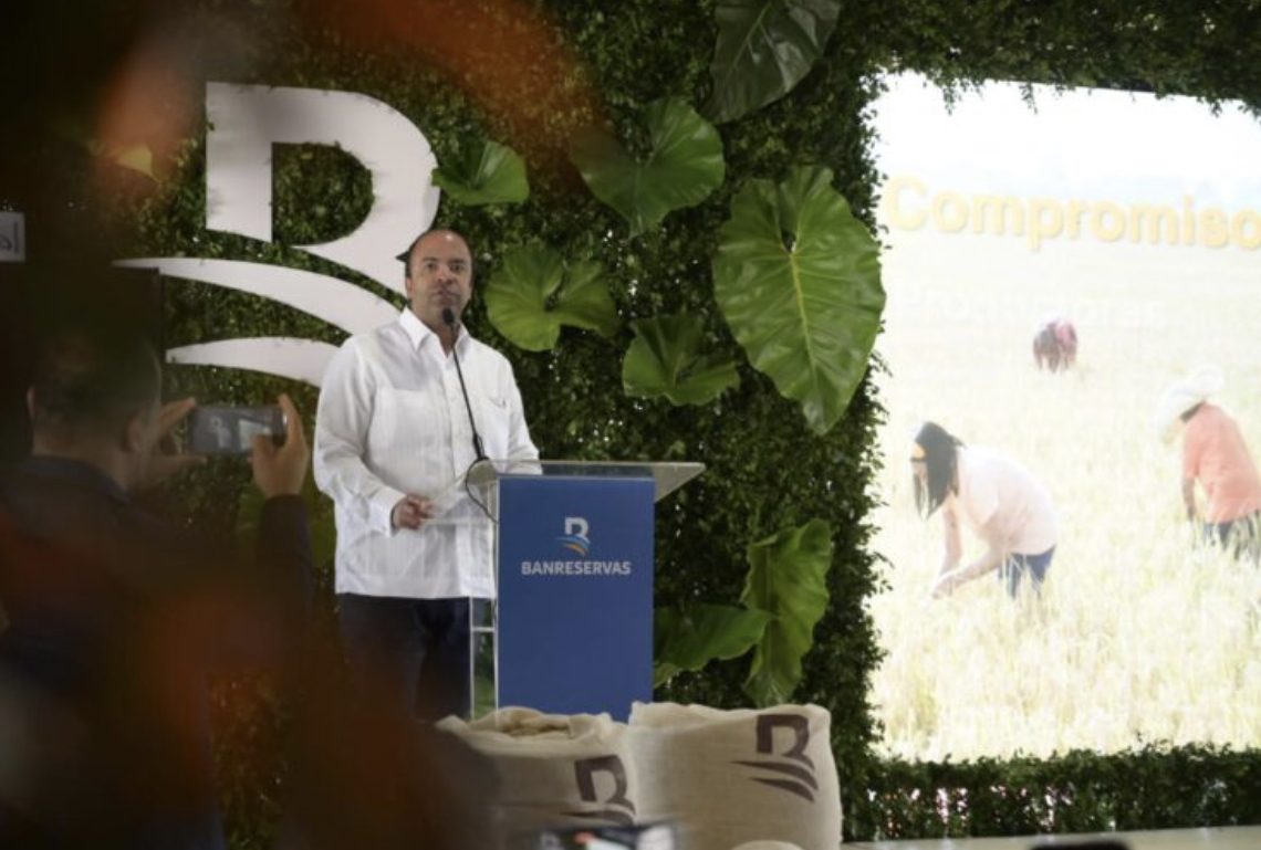 Banreservas dispuso RD$10,000 millones para financiar cosecha de arroz 2023-2024