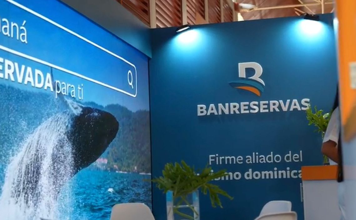 Banreservas y ASONAHORES firman acuerdo de respaldo al turismo