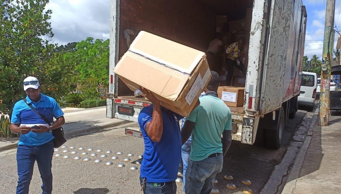 En la Regional 13 Comenzó la entrega del Programa de Útileria Escolar 2023-2024