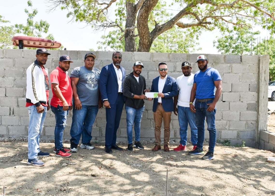 COOPSANO REALIZA APORTE ECONÓMICO PARA LA CONSTRUCCIÓN PLAY MON VARGAS EN PALO VERDE