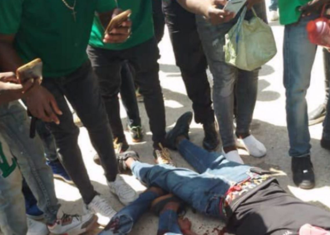 Dos muertos; Evacuan personal dominicano de Zona Franca CODEVI, incendio,tras ataque a pedradas de Haitianos a instalaciones