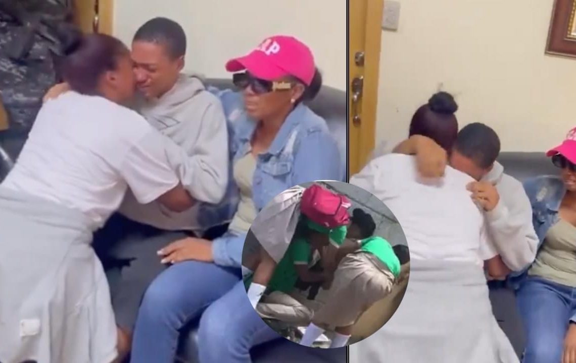 Video l Madre de »Manguito» rompe en llanto durante entregarlo a la policía por cortarle la mano a otro