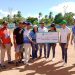COOPSANO ENTREGA PREMIOS EN TORNEO DE SOFTBALL EN ESPERANZA
