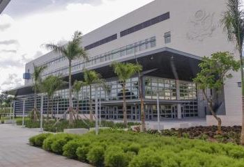 Embajada EE.UU. cancela citas para visas programadas para este martes por paso de tormenta Franklin