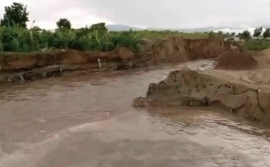 Crecida del río Masacre afecta trabajos de construcción de canal en Haití