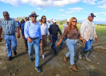 Agricultura anuncia ayudas a productores afectados en San Juan, Azua y Peravia