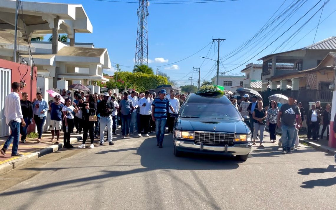Sepultan inspector de migración y dirigente político asesinado en Castañuelas