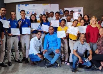 Regional 13-00 Realiza Feria Regional de Robótica Educativa 2024