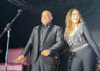 Además de Zulinka, otros 15 miembros de la orquesta de Rubby recibieron “apoyo económico” de parte familia Espaillat
